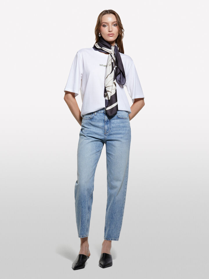 Jean léger coupe mom style 68 - jeans mom et boyfriend pour femme - Bleu Clair | Sisley image number 1